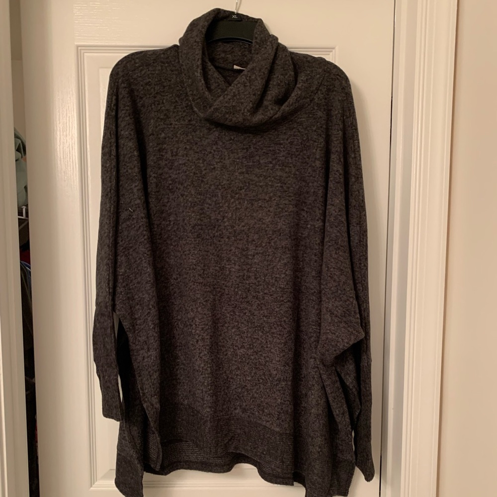 Xl cowl neck sweater nwot black